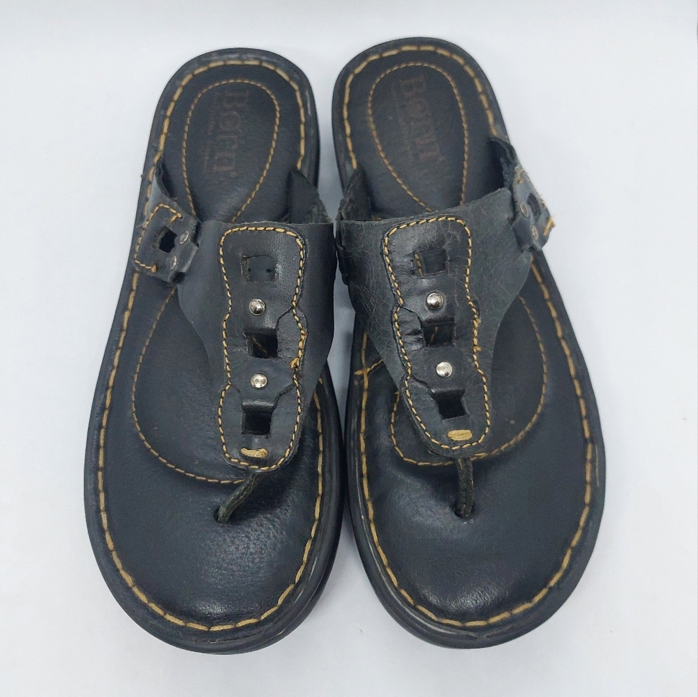 Born Women's Thong Sandal Sz 7M Black Leather Flip Flops Slip On Shoes
